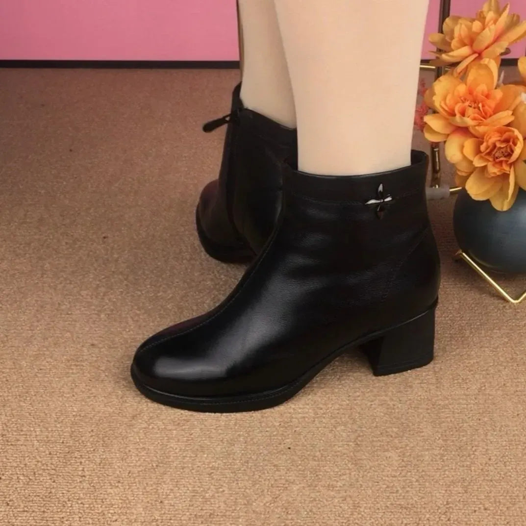 Avenis Orthopedic Boots – Comfort, Support, and Stability