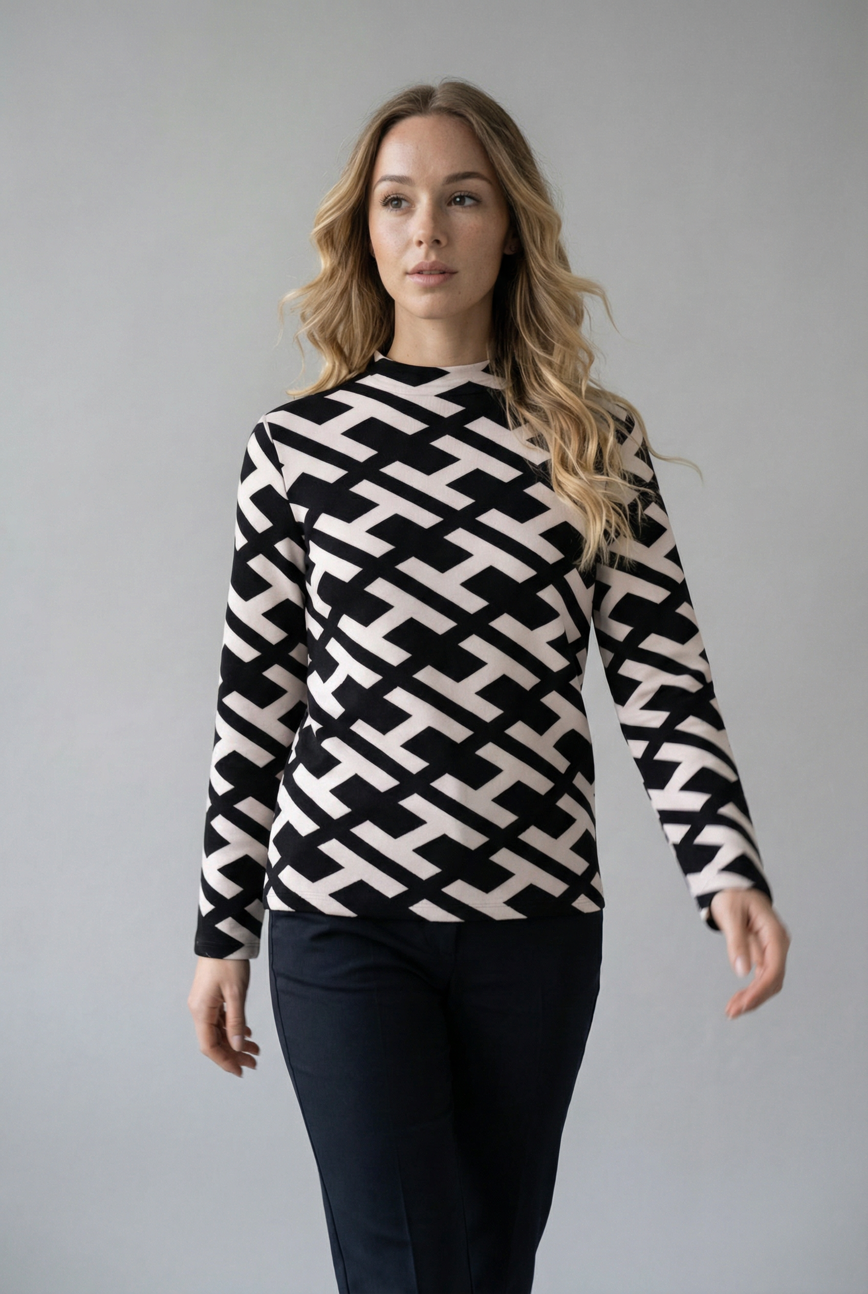 Siverina - Elegant and Comfortable Coat