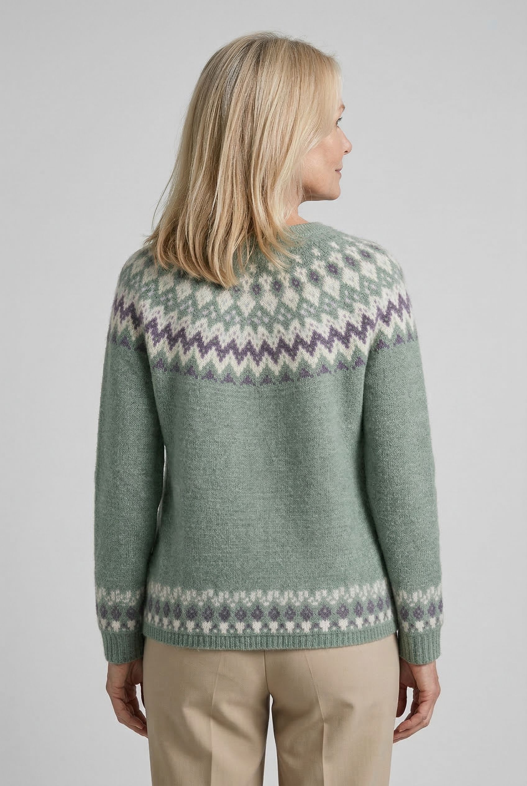 Delilah | Elegant Icelandic Vintage Cardigan