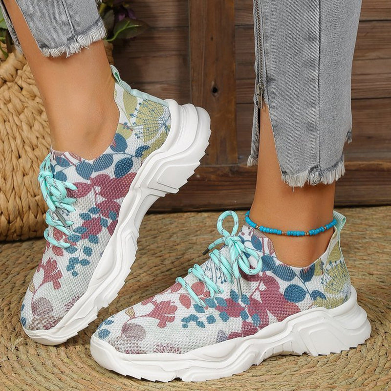 Effortless Casual Mesh Sneakers with Ergonomic Support Sole and Floral Details
