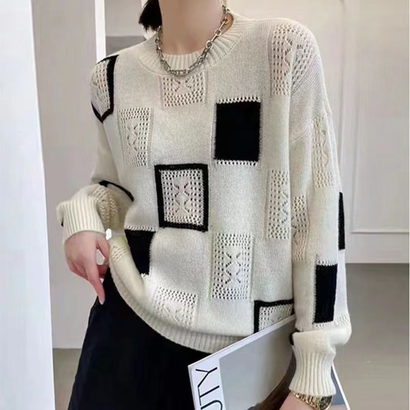 Effortlessly Elegant Knit Sweater