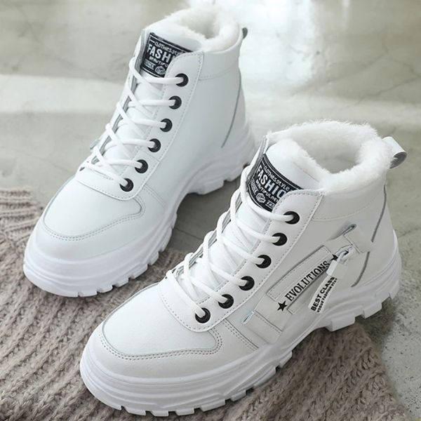 Nyra - High-Top Casual Sneakers for the Ankle