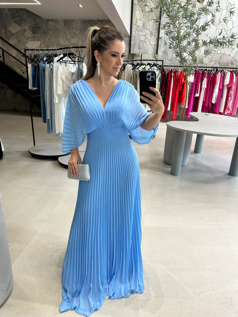 Paya | Elegant Midi Dress with V-Neck 1