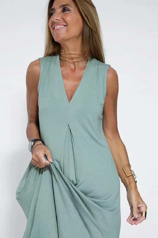 Elegant Maxi Dress with Complimentary Cardigan