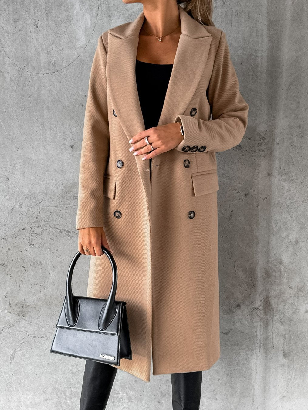 Elegant Classic Coat for a Timeless Style