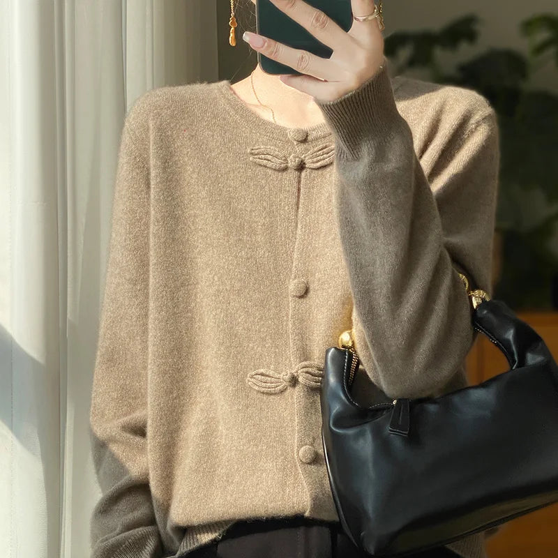 Elegant Bow-Detail Cardigan