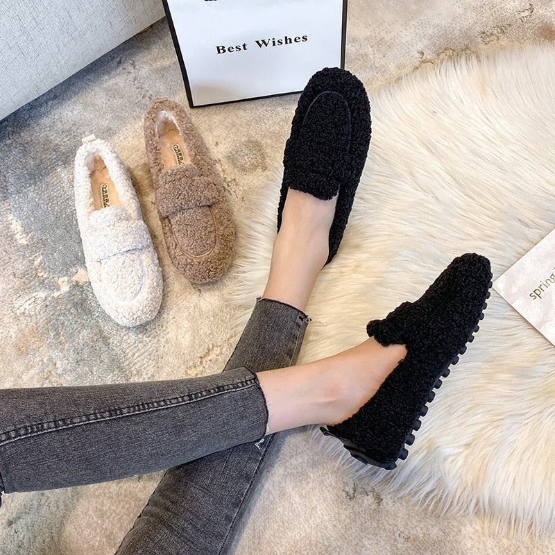 Luna - Comfortable Fleece Flat Shoes for a Unique Style