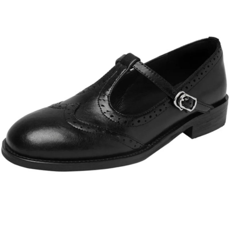 Chic T-Strap Mary Janes with Timeless Elegance