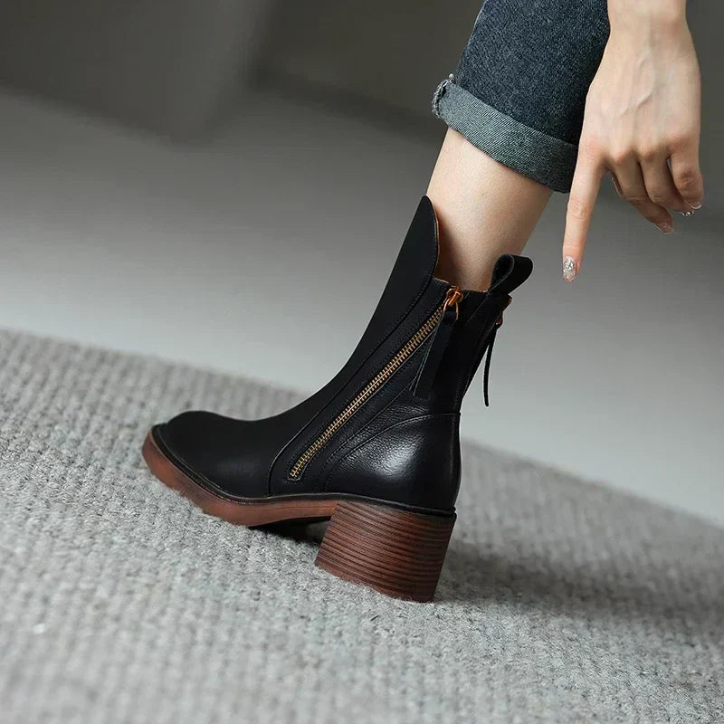 Savannah - Elegant and Comfortable Leather Ankle Boots