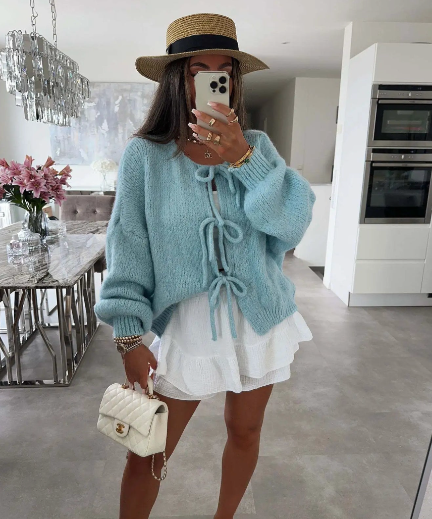 Eva | Elegant Knit Cardigan with Bow