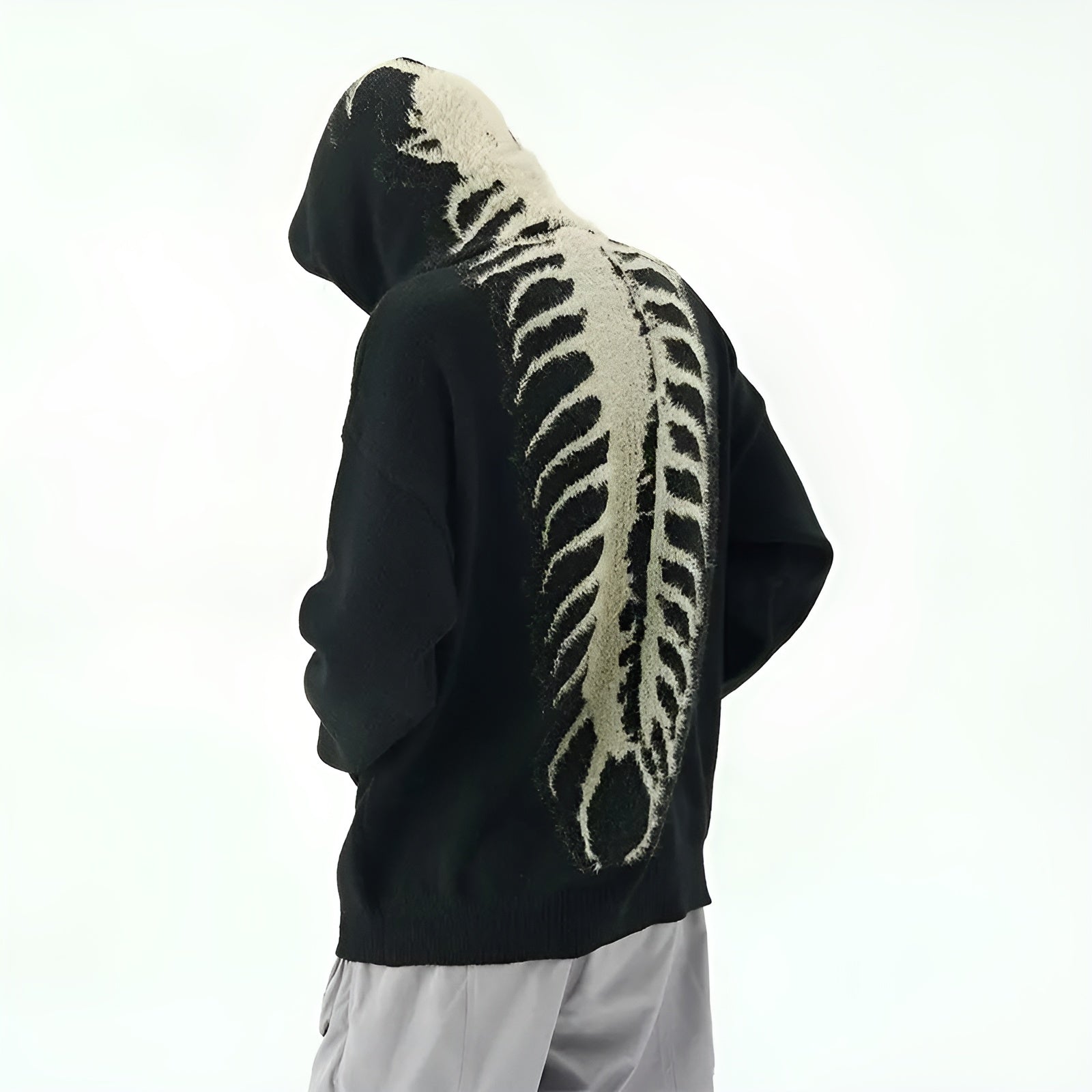 Anthracite moth print hoodie, trendy style and guaranteed comfort