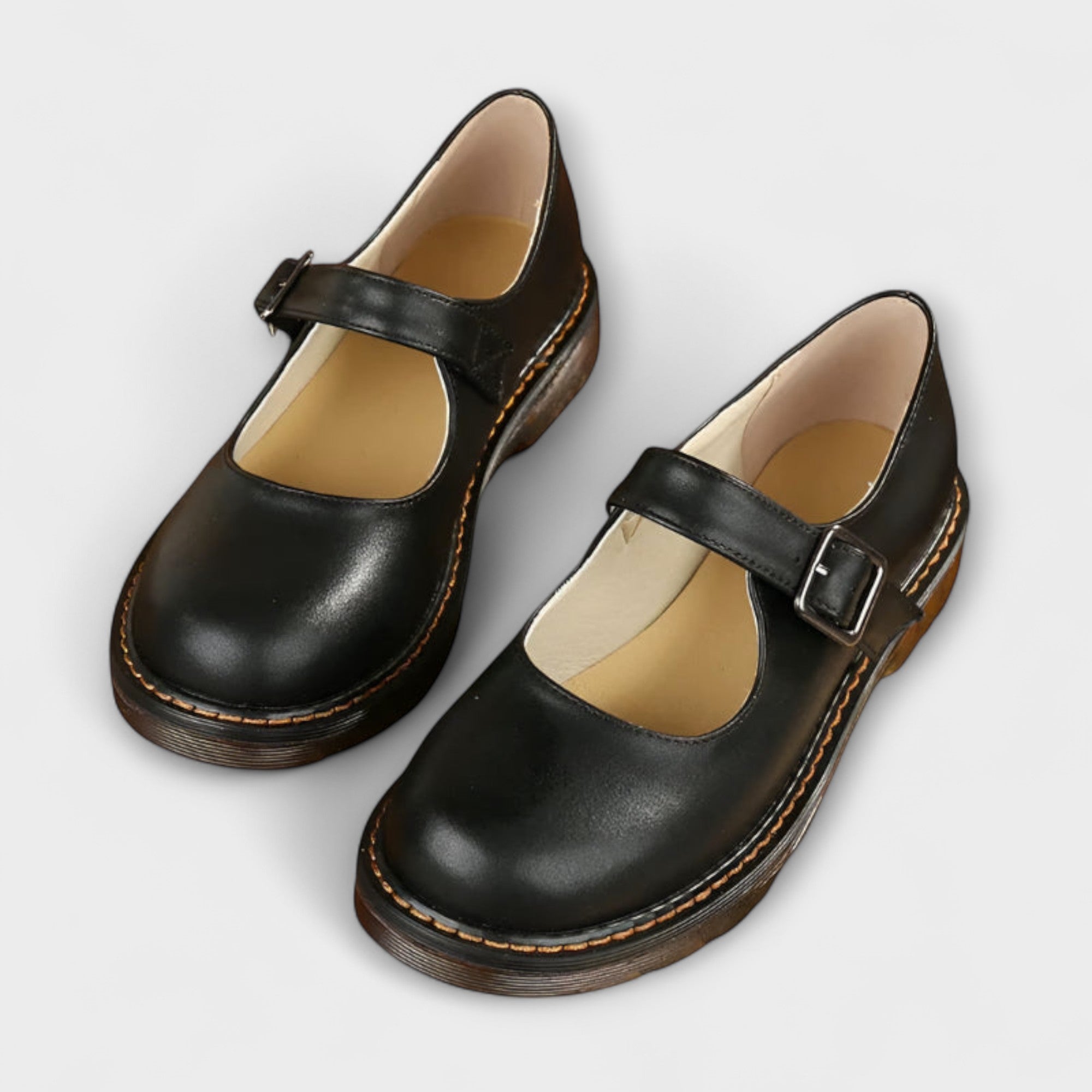 Women's Vintage Mary Jane Shoes – Stylish Leather Shoes with a Strap and a Comfortable Sole