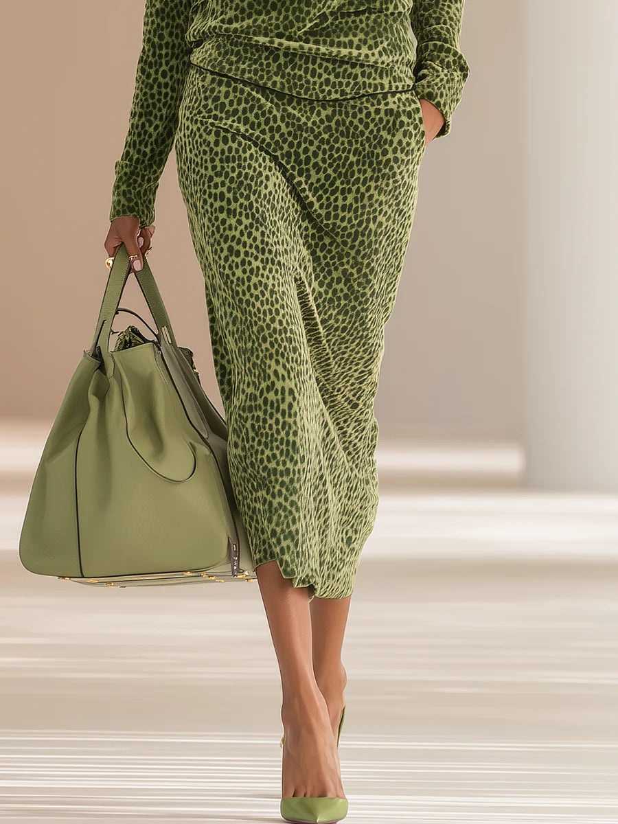 Chic Retro Leopard Print Stand-Collar Top & Skirt Set