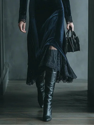 Velvet Midi Dress with V-Neckline and Lace Trim for an Elegant Style