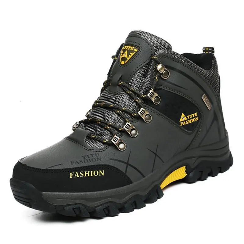 Insulated and Warm Waterproof Boots – Durable and Comfortable for Winter Adventures