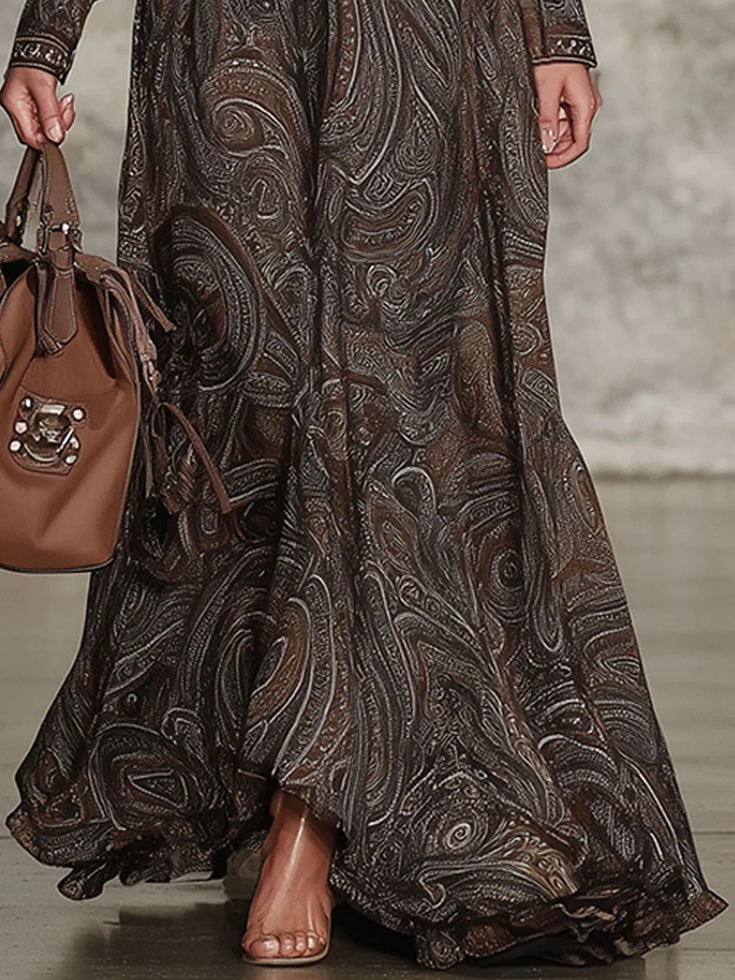 Elegant Vintage Maxi Dress with Paisley Pattern and Zipper