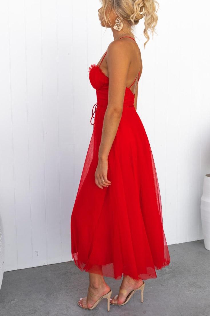 Elegant Maxi Dress with Straps in Chiffon for a Modern Princess Party