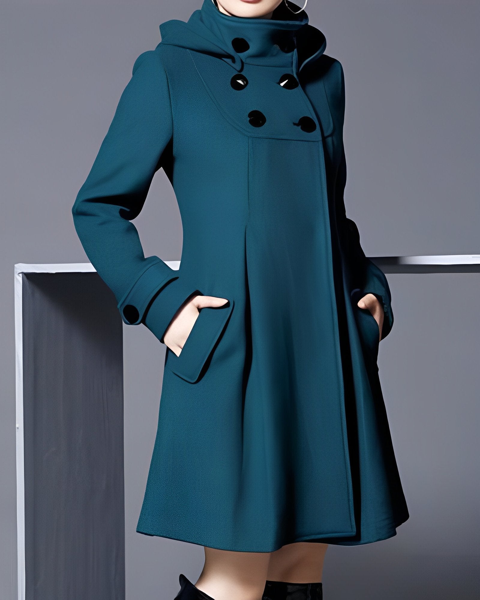 Filomena | Elegant sophisticated coat