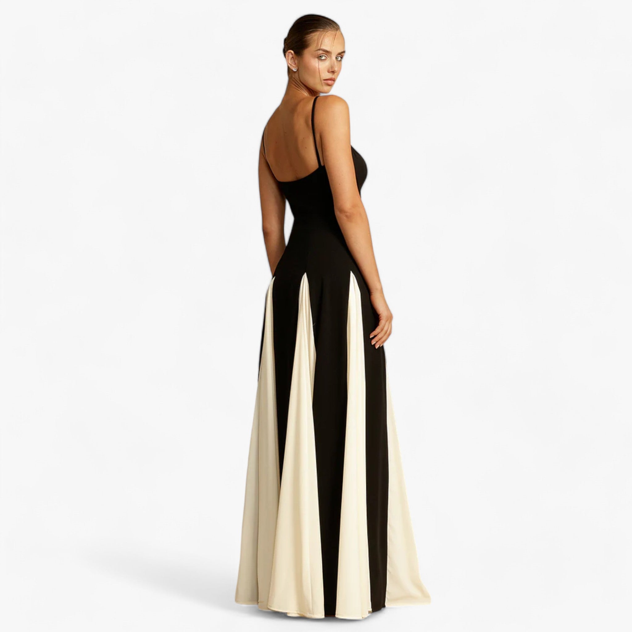 Alezia | Spaghetti-Strap Maxi Dress – Elegant and Sensual Refinement