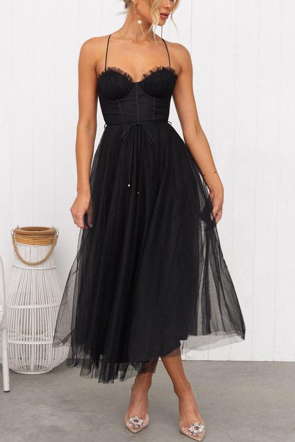 Elegant Maxi Dress with Straps in Chiffon for a Modern Princess Party