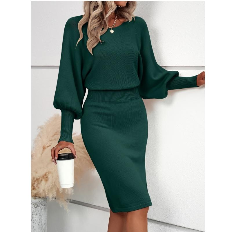 Chic Waist-Defining Sweater Dress with Dramatic Lantern Sleeves