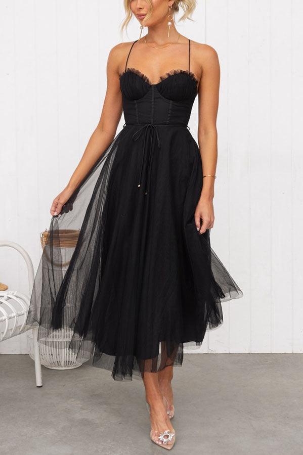 Elegant Maxi Dress with Straps in Chiffon for a Modern Princess Party