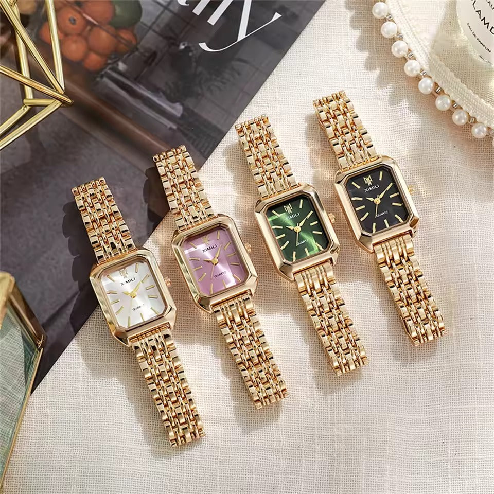Classic Square Watch in Gold Quartz