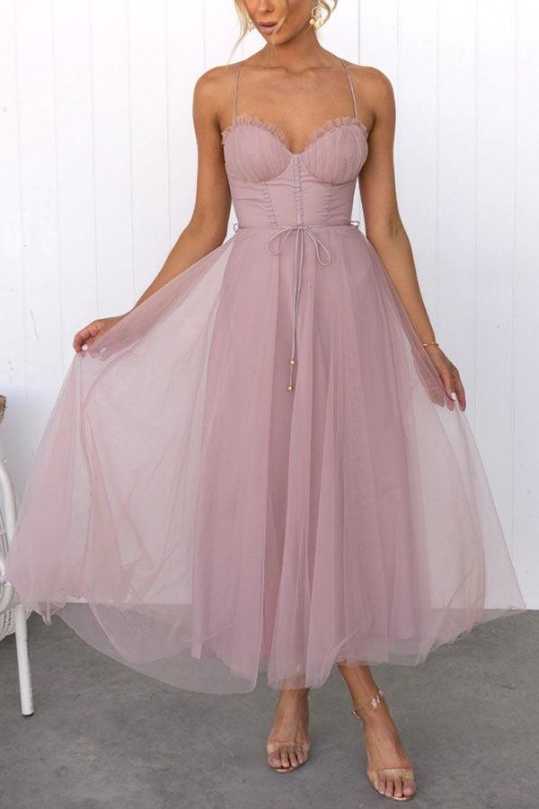 Elegant Maxi Dress with Straps in Chiffon for a Modern Princess Party