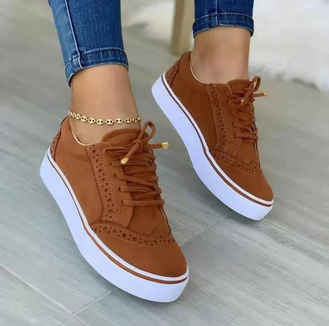 Stylish and Comfortable Orthopedic Sneakers for Daily Use