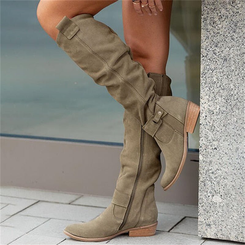 Elegant women's high boots, perfect for everyday wear