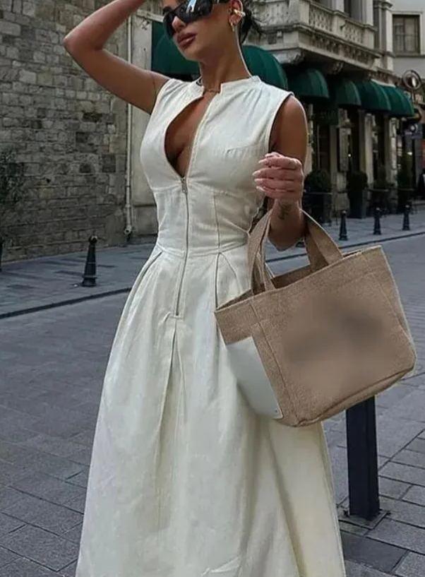 Elegant and modern high-waisted sleeveless dress