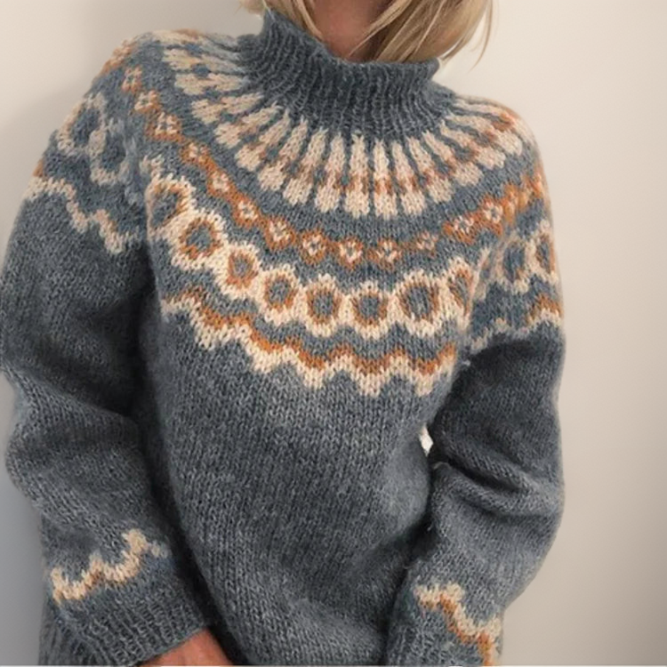 Sonja | Warm turtleneck sweater for ultimate comfort