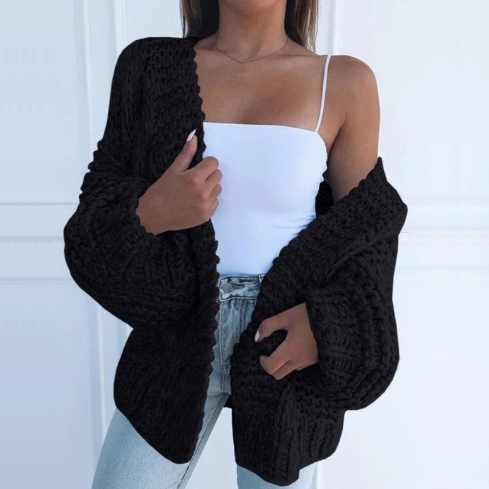 Yvanderliah | The Ultimate Comfortable and Stylish Cardigan