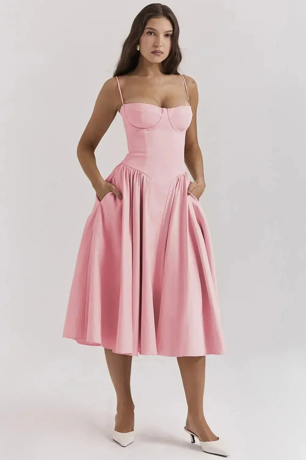 Retro-Inspired Midi Dress