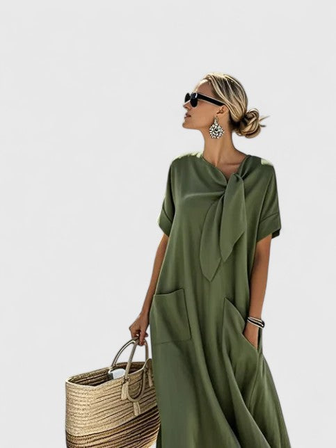 Antonina: Timelessly Elegant Dress