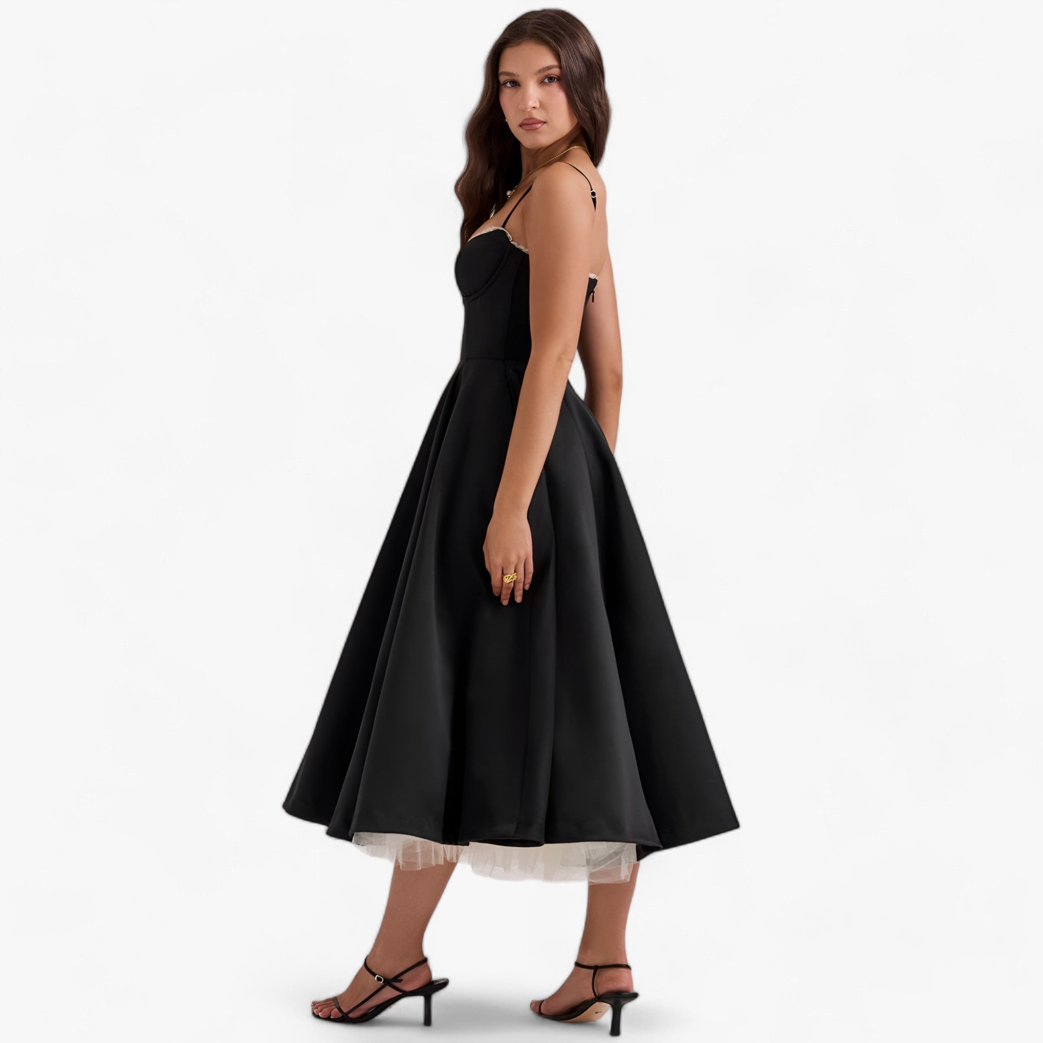 Audrey dress – timeless elegance and comfort for any occasion