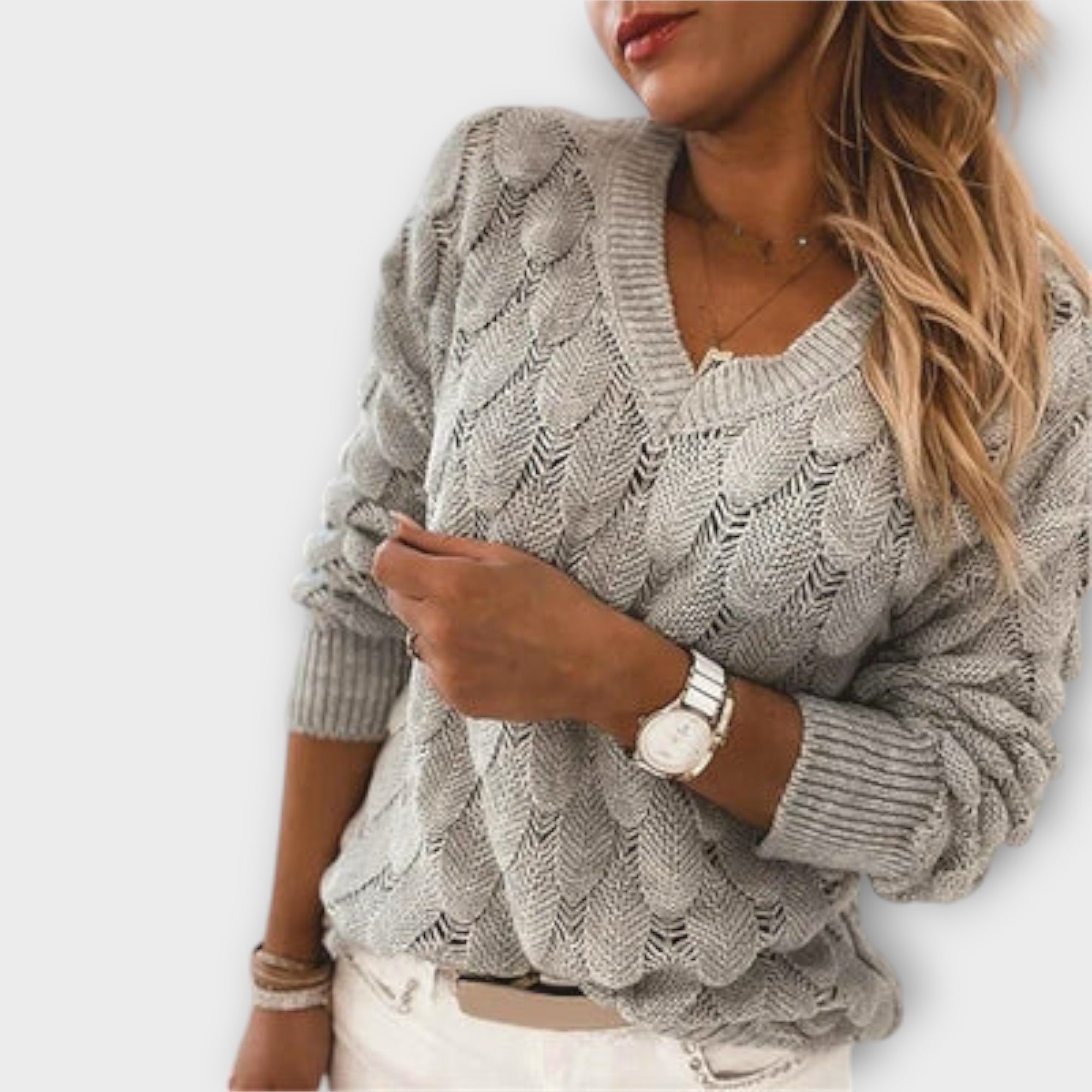 Aine - Elegant V-Neck Sweater for Casual Chic